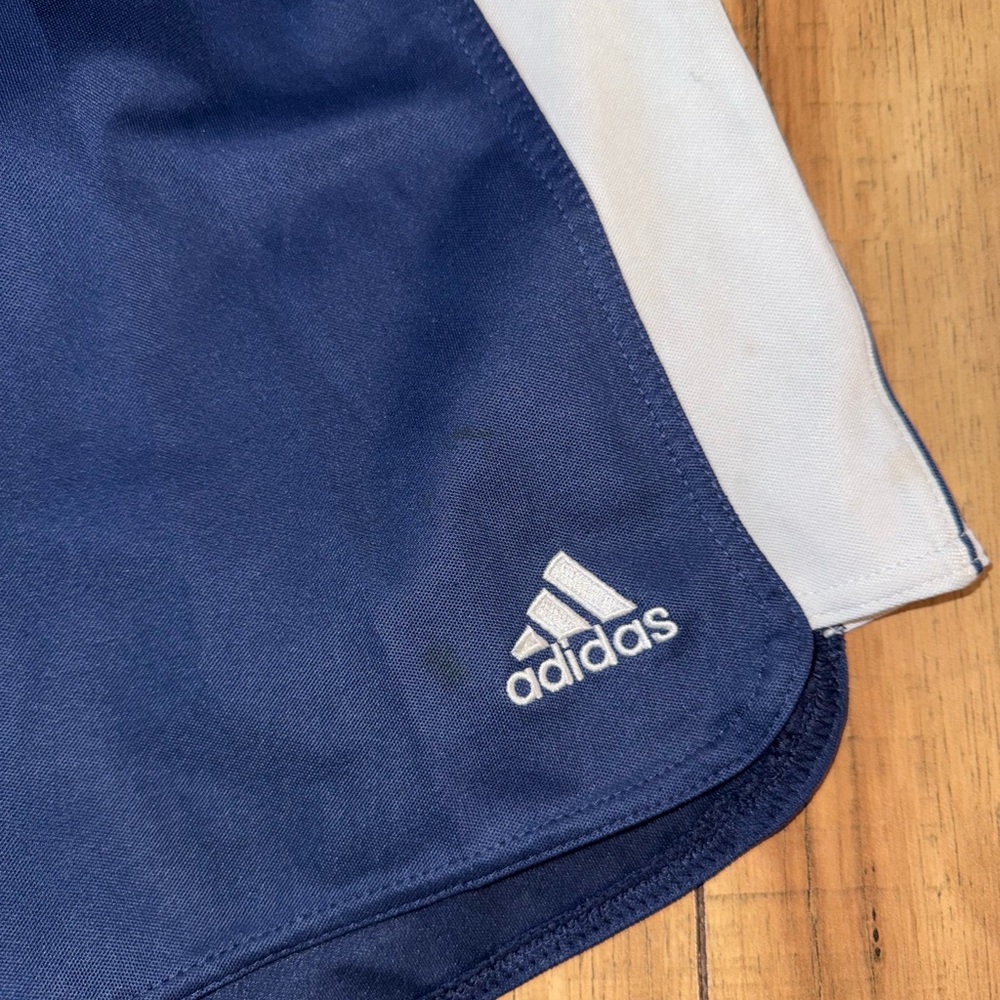 Dark blue adidas shorts - Picture 2 of 4